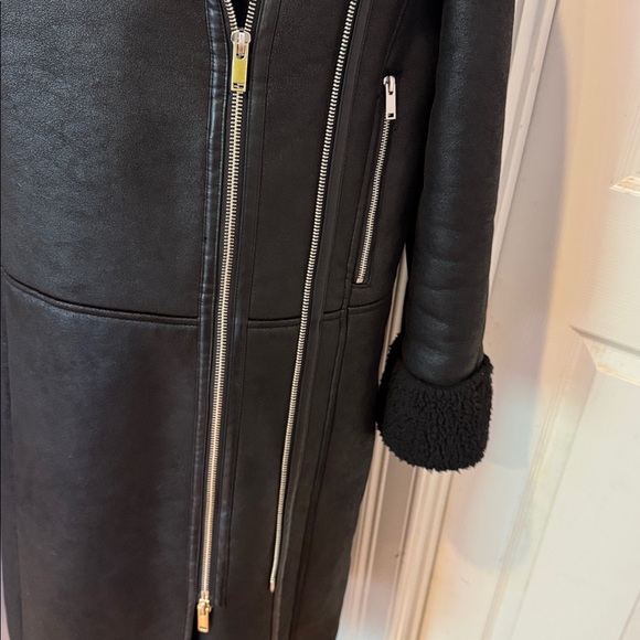 Zara Black Textured Faux Shearling Jacket - Picture 3 of 6